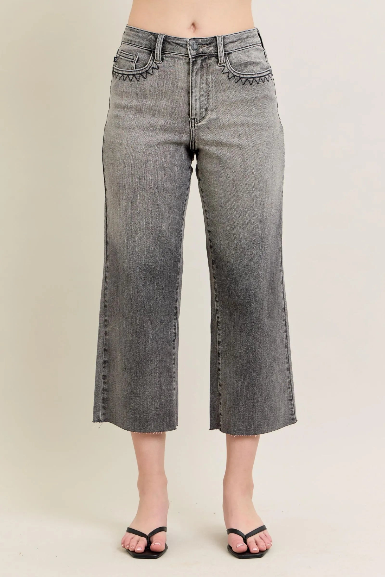 37d17161-a882-48fd-92ac-ffeb1454de04-Max-Origin Judy Blue Full Size Wide Leg Capris Jeans Plus Size - Image 1